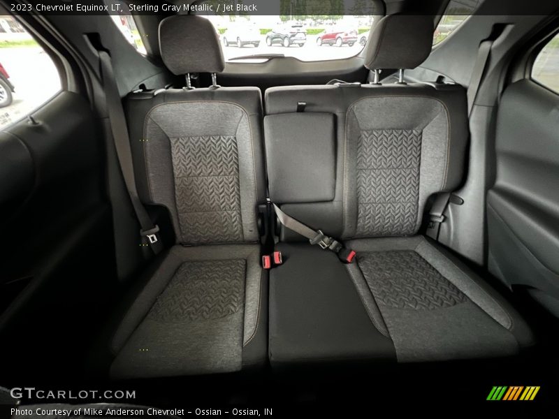 Sterling Gray Metallic / Jet Black 2023 Chevrolet Equinox LT