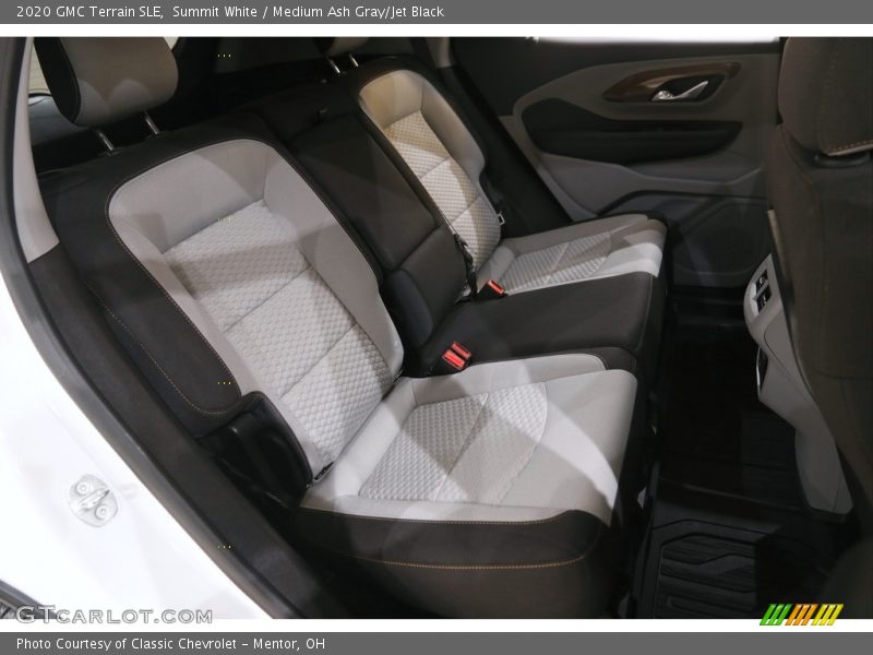 Summit White / Medium Ash Gray/Jet Black 2020 GMC Terrain SLE