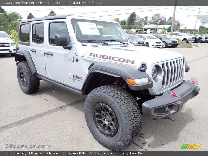 Front 3/4 View of 2023 Wrangler Unlimited Rubicon 4x4