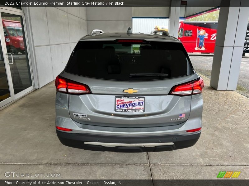 Sterling Gray Metallic / Jet Black 2023 Chevrolet Equinox Premier