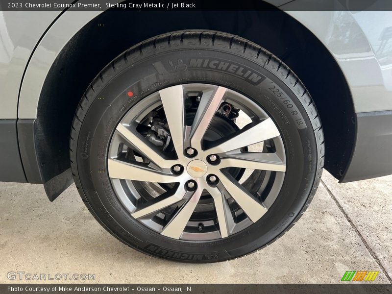 Sterling Gray Metallic / Jet Black 2023 Chevrolet Equinox Premier