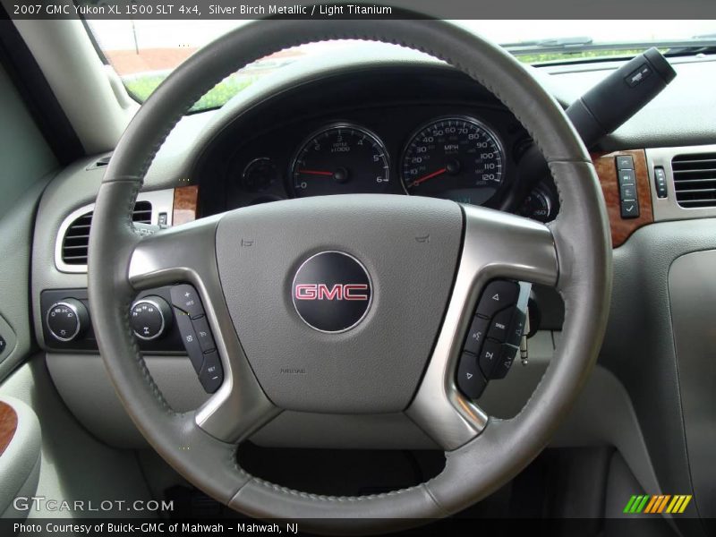 Silver Birch Metallic / Light Titanium 2007 GMC Yukon XL 1500 SLT 4x4