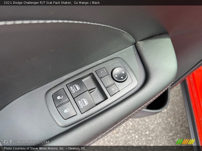 Go Mango / Black 2021 Dodge Challenger R/T Scat Pack Shaker