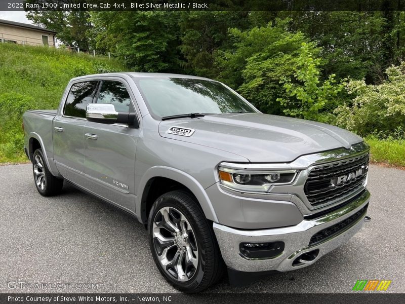 Front 3/4 View of 2022 1500 Limited Crew Cab 4x4