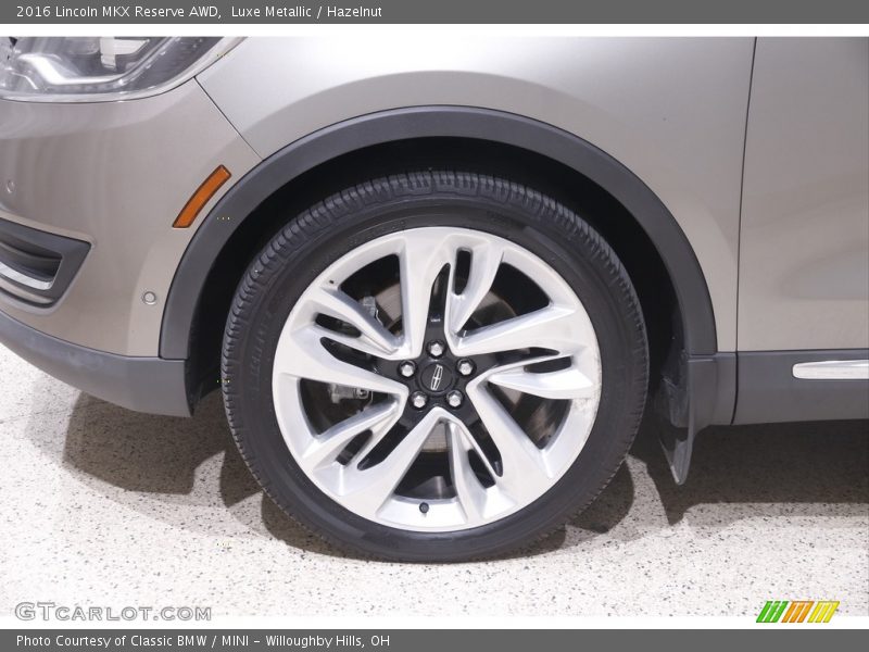  2016 MKX Reserve AWD Wheel