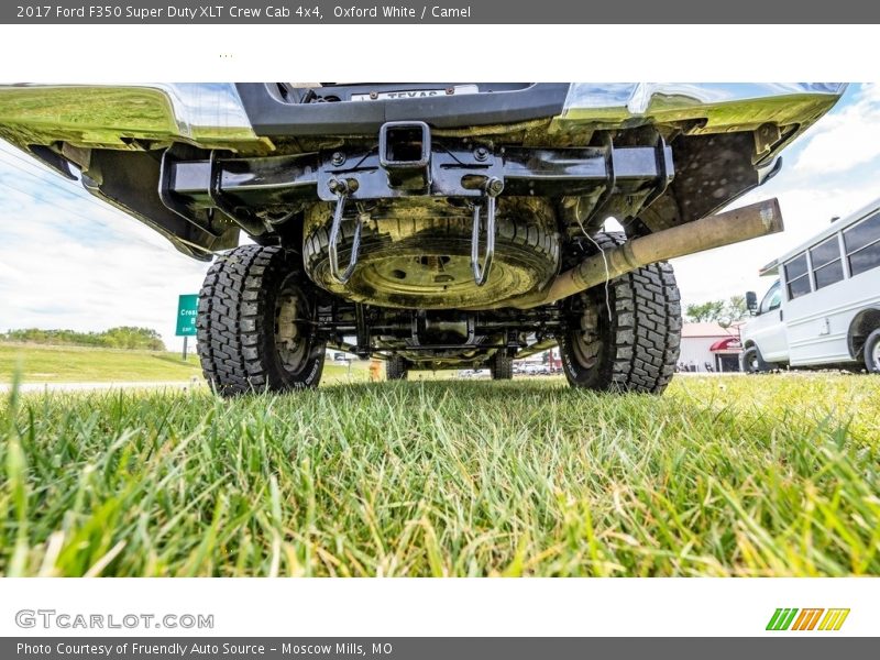 Oxford White / Camel 2017 Ford F350 Super Duty XLT Crew Cab 4x4