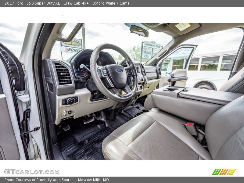 Oxford White / Camel 2017 Ford F350 Super Duty XLT Crew Cab 4x4