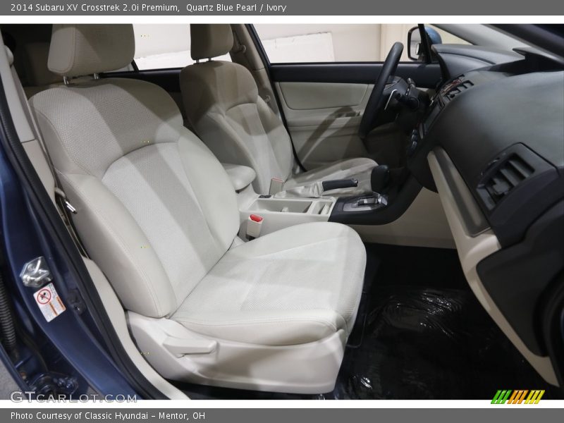 Front Seat of 2014 XV Crosstrek 2.0i Premium