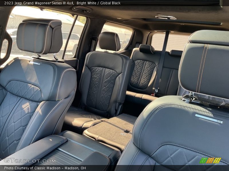 Bright White / Global Black 2023 Jeep Grand Wagoneer Series III 4x4