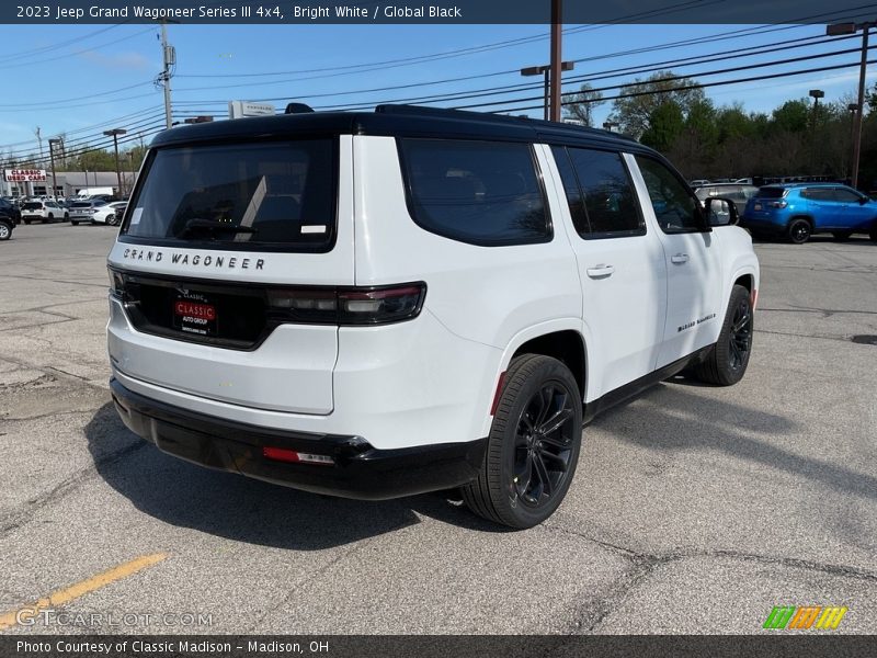 Bright White / Global Black 2023 Jeep Grand Wagoneer Series III 4x4