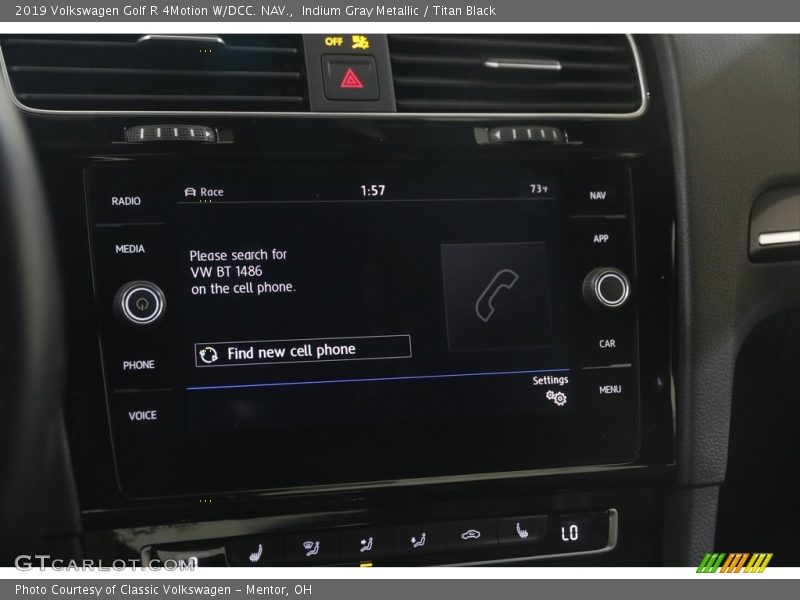 Controls of 2019 Golf R 4Motion W/DCC. NAV.