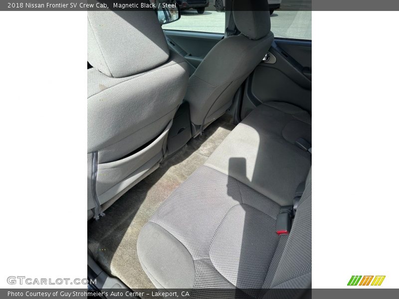 Magnetic Black / Steel 2018 Nissan Frontier SV Crew Cab