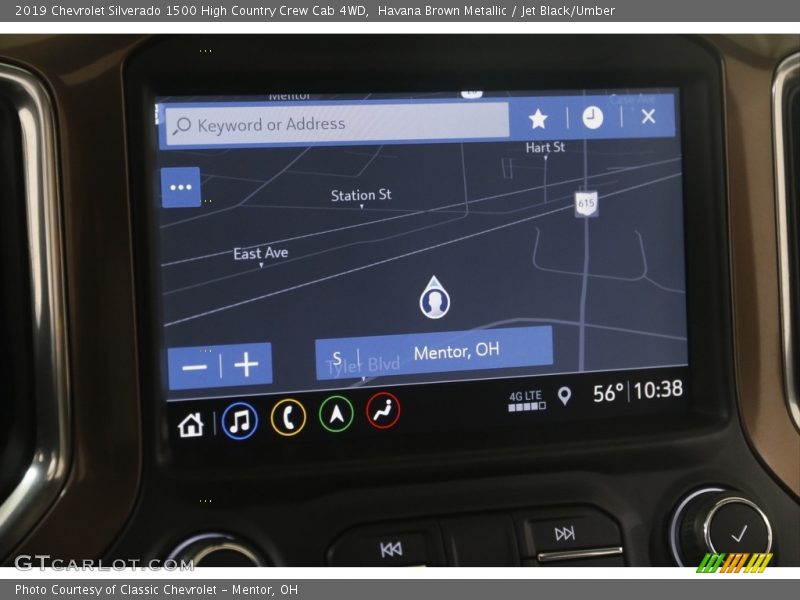 Navigation of 2019 Silverado 1500 High Country Crew Cab 4WD
