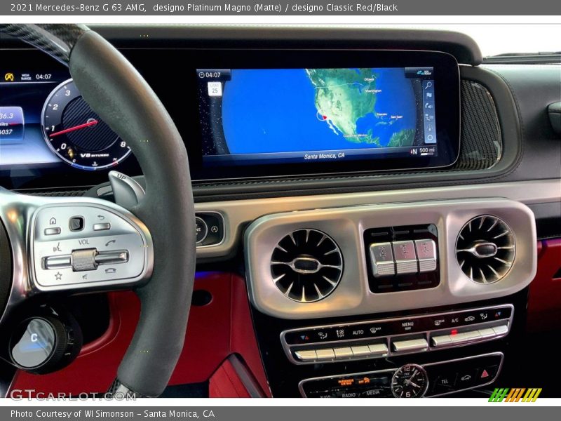 designo Platinum Magno (Matte) / designo Classic Red/Black 2021 Mercedes-Benz G 63 AMG