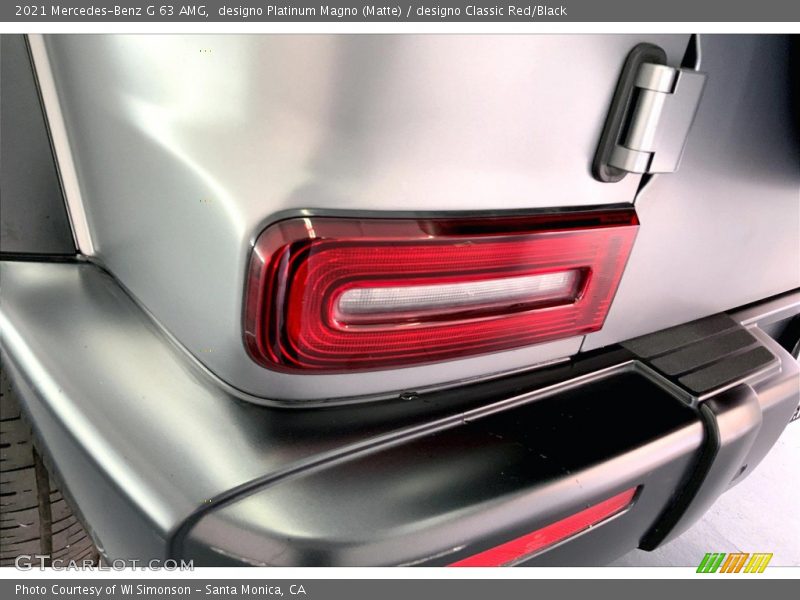 designo Platinum Magno (Matte) / designo Classic Red/Black 2021 Mercedes-Benz G 63 AMG