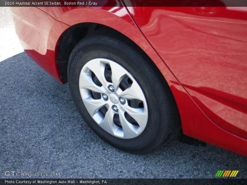 Boston Red / Gray 2016 Hyundai Accent SE Sedan