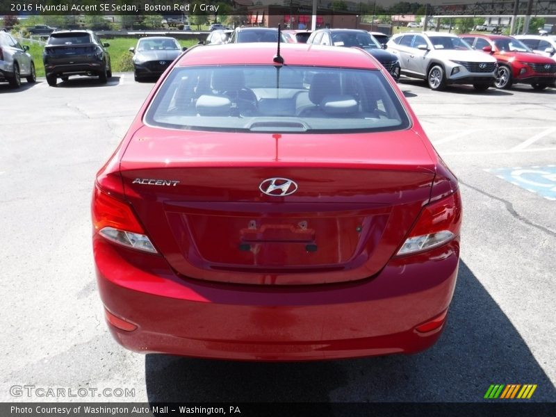 Boston Red / Gray 2016 Hyundai Accent SE Sedan