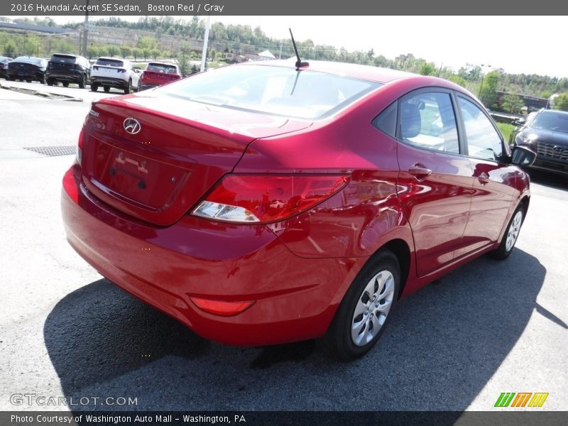 Boston Red / Gray 2016 Hyundai Accent SE Sedan