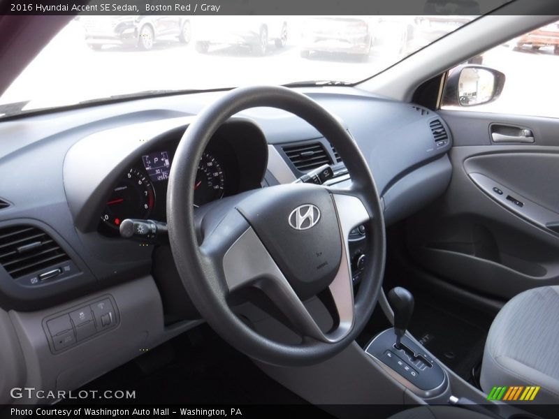 Boston Red / Gray 2016 Hyundai Accent SE Sedan
