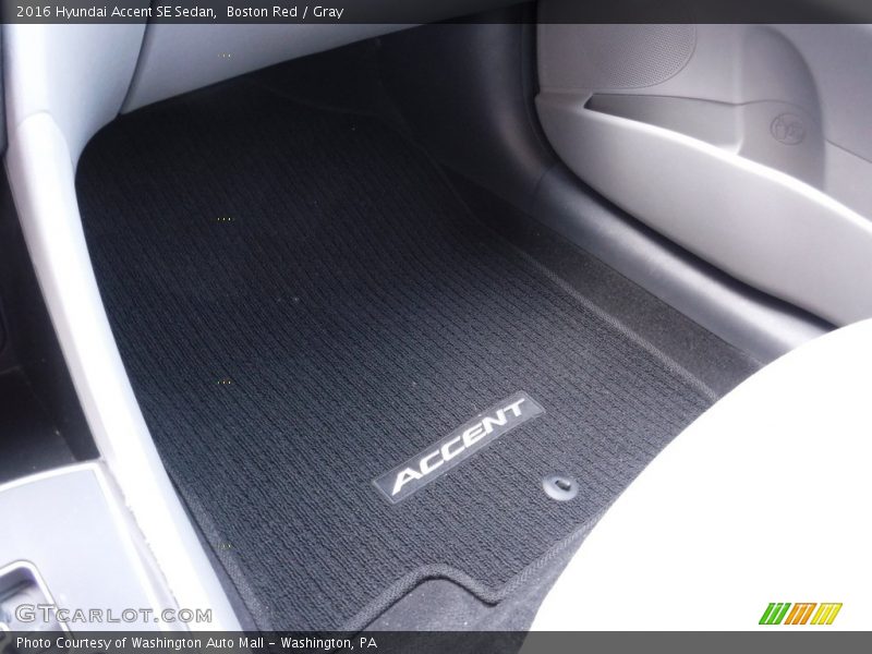 Boston Red / Gray 2016 Hyundai Accent SE Sedan