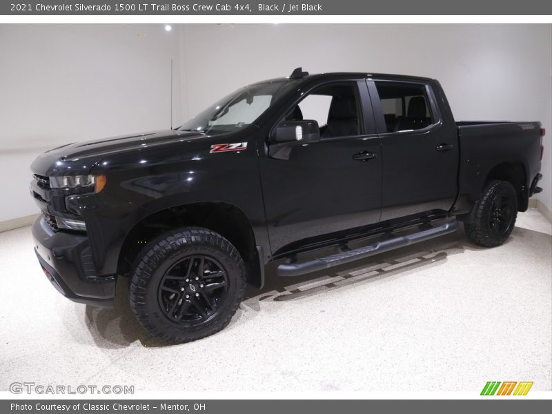 Black / Jet Black 2021 Chevrolet Silverado 1500 LT Trail Boss Crew Cab 4x4