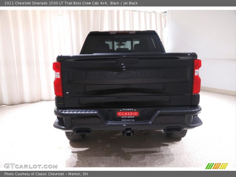Black / Jet Black 2021 Chevrolet Silverado 1500 LT Trail Boss Crew Cab 4x4