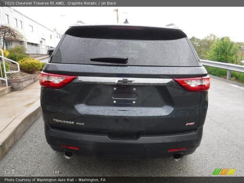 Graphite Metallic / Jet Black 2020 Chevrolet Traverse RS AWD