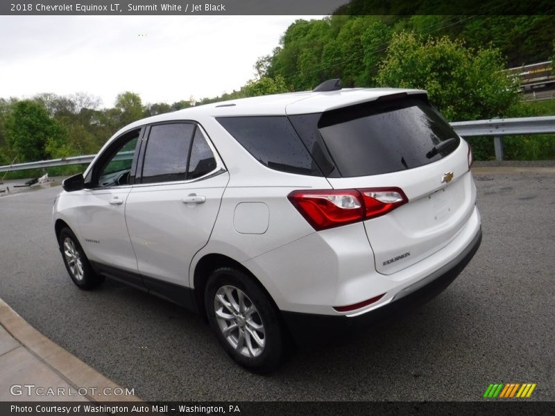 Summit White / Jet Black 2018 Chevrolet Equinox LT