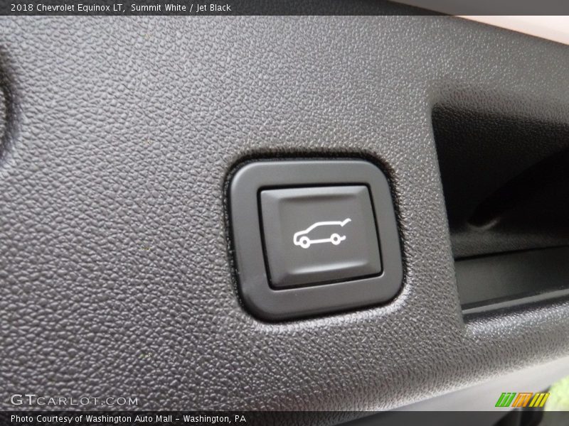 Summit White / Jet Black 2018 Chevrolet Equinox LT