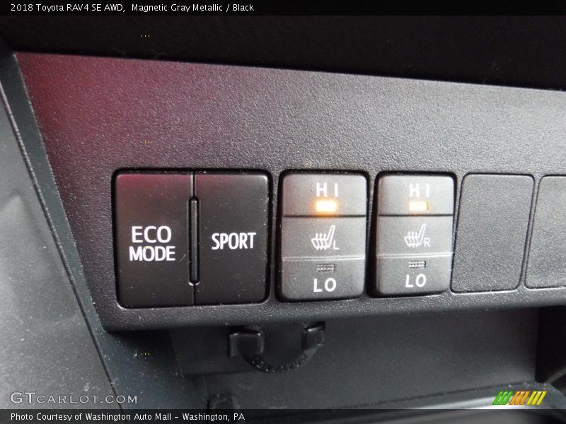 Controls of 2018 RAV4 SE AWD