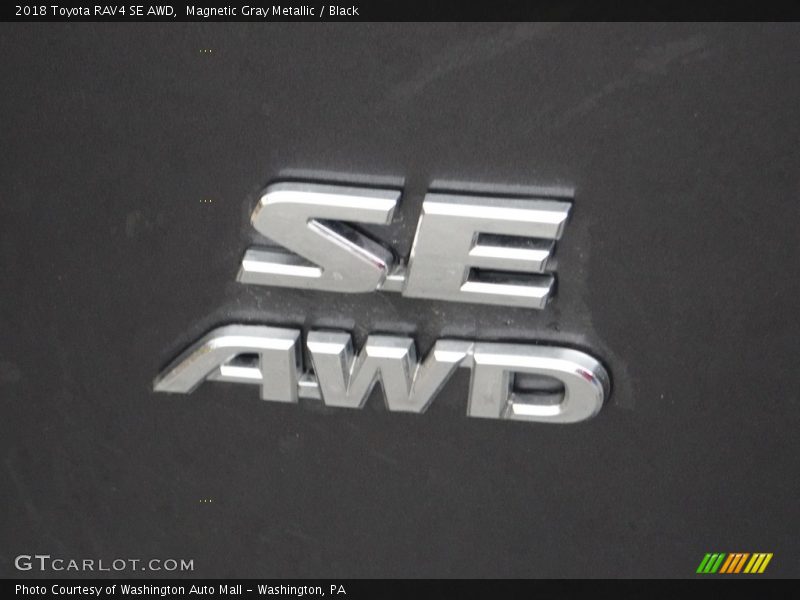  2018 RAV4 SE AWD Logo
