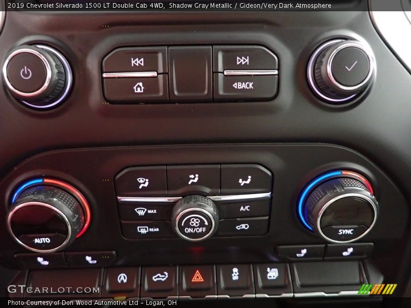 Shadow Gray Metallic / Gideon/Very Dark Atmosphere 2019 Chevrolet Silverado 1500 LT Double Cab 4WD