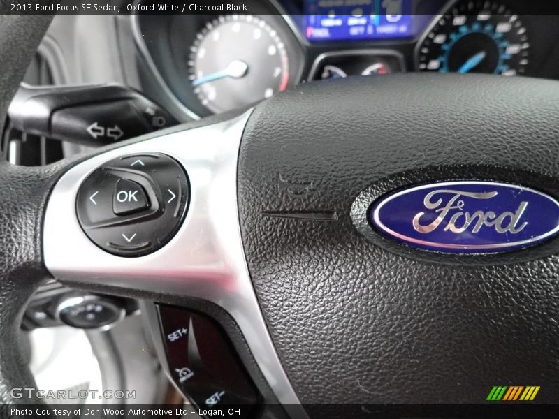 Oxford White / Charcoal Black 2013 Ford Focus SE Sedan