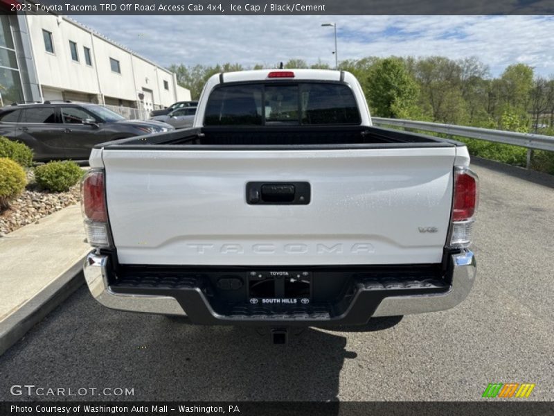 Ice Cap / Black/Cement 2023 Toyota Tacoma TRD Off Road Access Cab 4x4