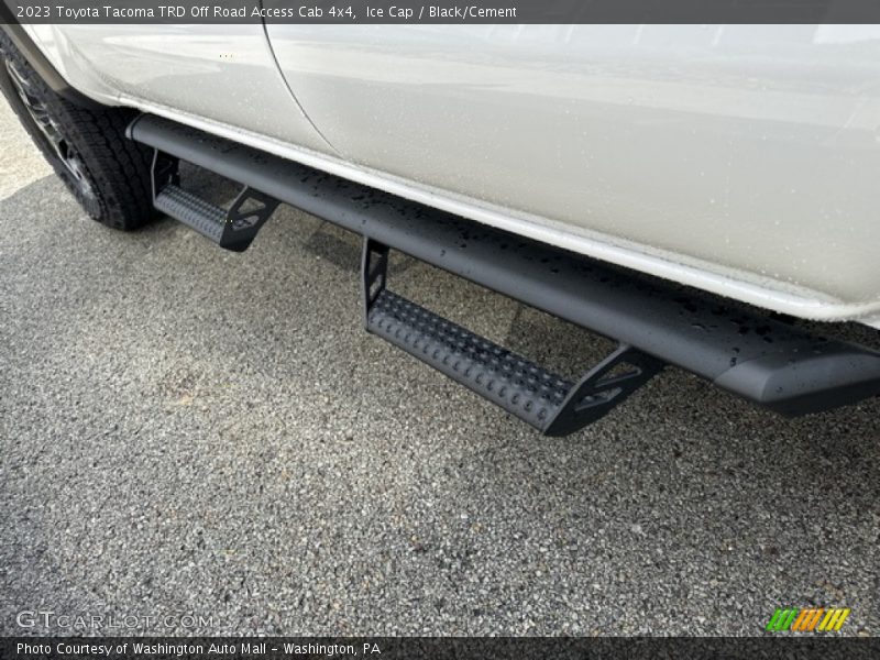 Ice Cap / Black/Cement 2023 Toyota Tacoma TRD Off Road Access Cab 4x4