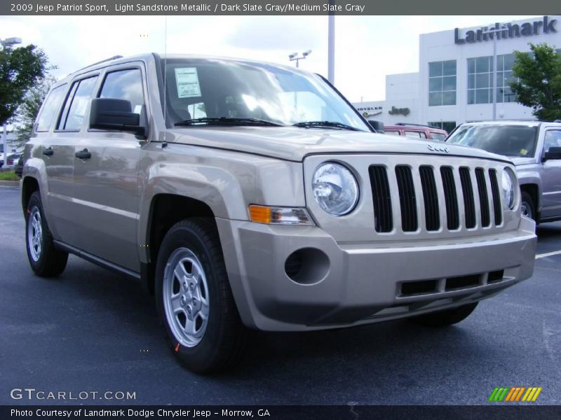 Light Sandstone Metallic / Dark Slate Gray/Medium Slate Gray 2009 Jeep Patriot Sport