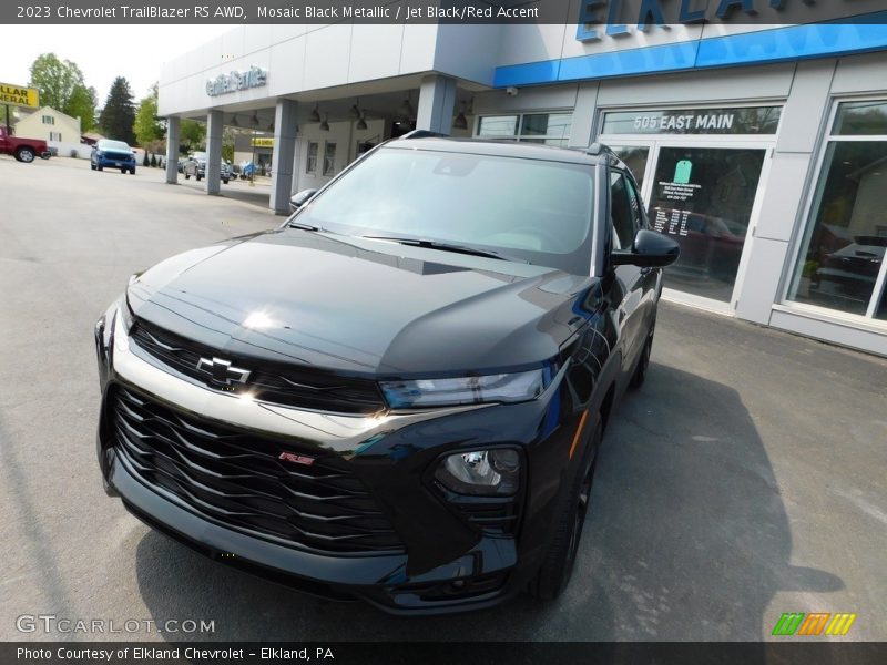 Mosaic Black Metallic / Jet Black/Red Accent 2023 Chevrolet TrailBlazer RS AWD