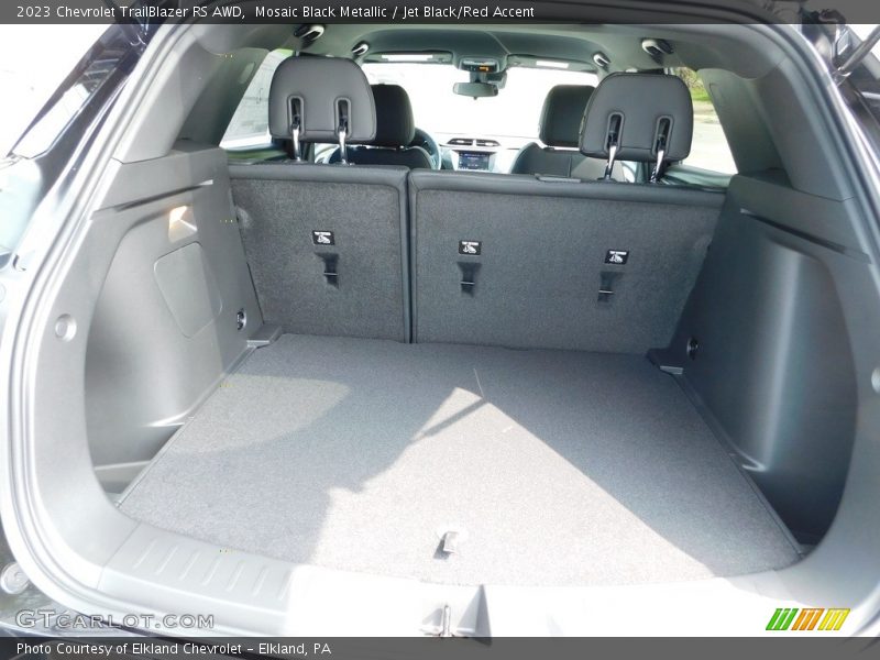  2023 TrailBlazer RS AWD Trunk