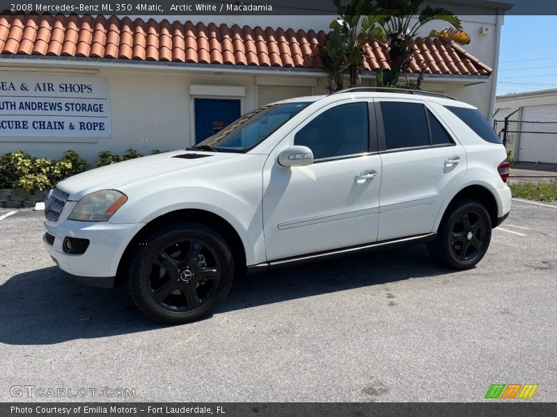 Arctic White / Macadamia 2008 Mercedes-Benz ML 350 4Matic