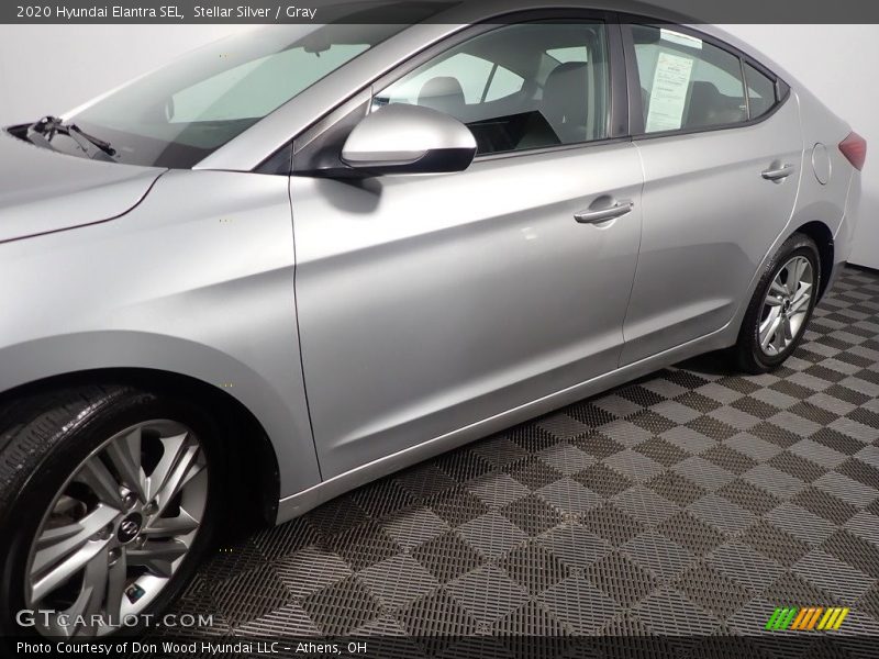 Stellar Silver / Gray 2020 Hyundai Elantra SEL