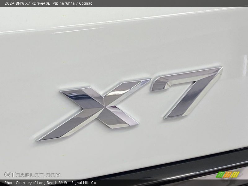 Alpine White / Cognac 2024 BMW X7 xDrive40i