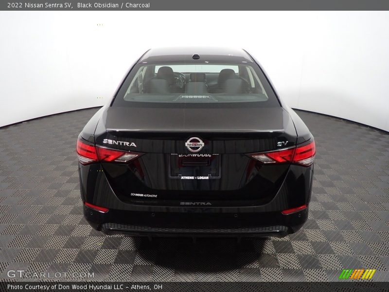 Black Obsidian / Charcoal 2022 Nissan Sentra SV