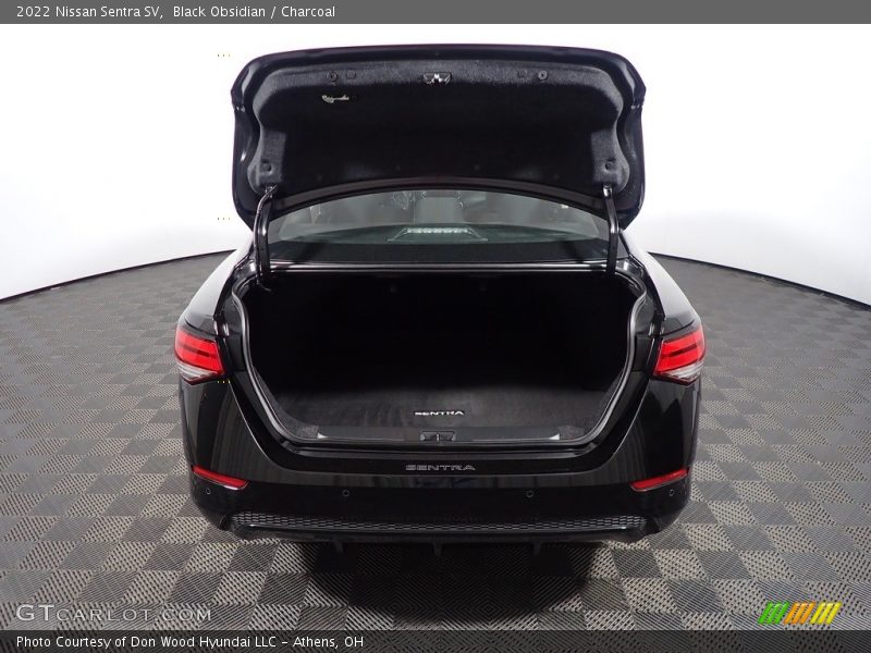 Black Obsidian / Charcoal 2022 Nissan Sentra SV