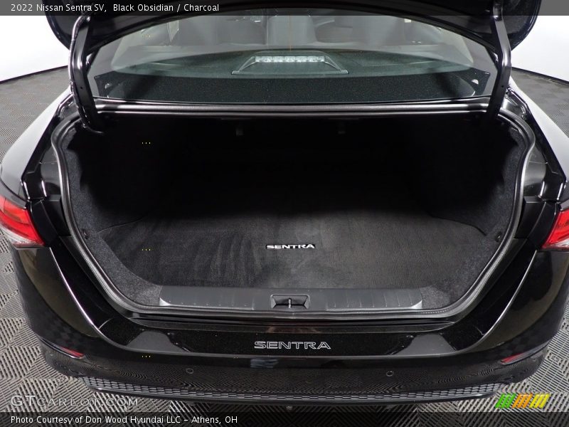 Black Obsidian / Charcoal 2022 Nissan Sentra SV