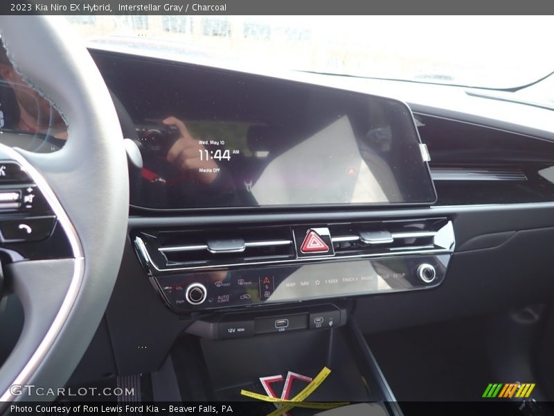 Interstellar Gray / Charcoal 2023 Kia Niro EX Hybrid