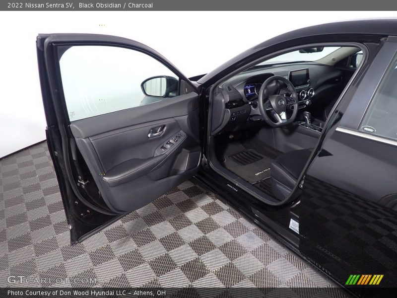 Black Obsidian / Charcoal 2022 Nissan Sentra SV