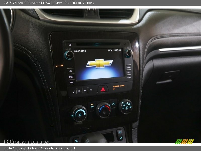 Siren Red Tintcoat / Ebony 2015 Chevrolet Traverse LT AWD