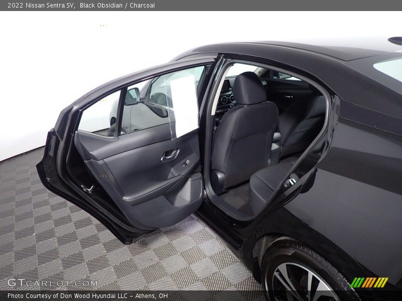 Black Obsidian / Charcoal 2022 Nissan Sentra SV