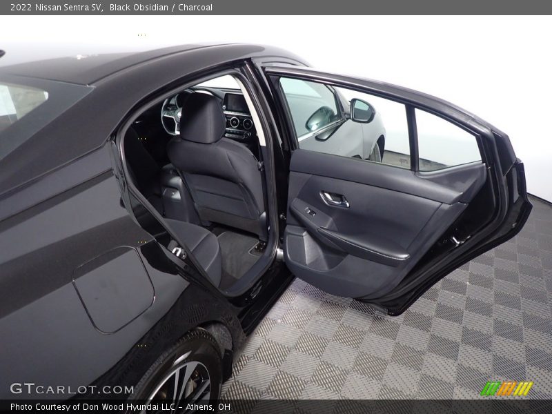 Black Obsidian / Charcoal 2022 Nissan Sentra SV