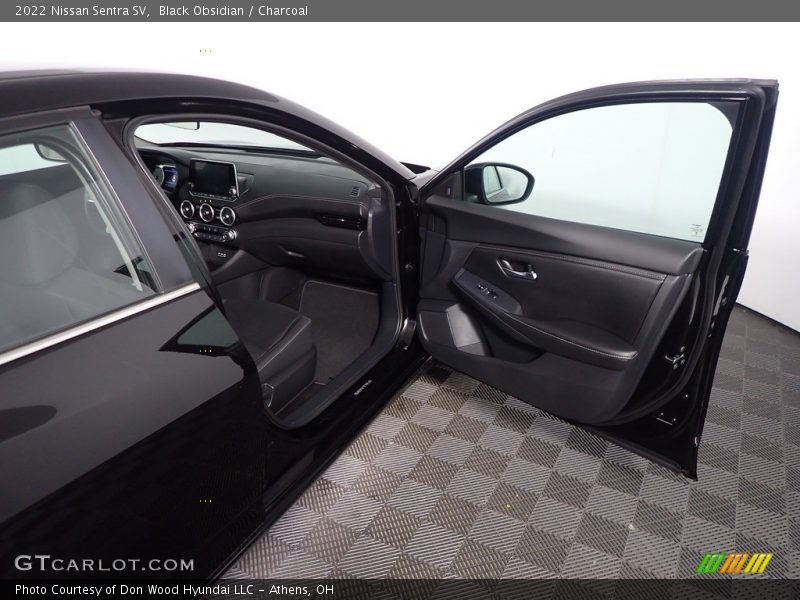 Black Obsidian / Charcoal 2022 Nissan Sentra SV